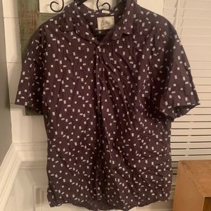 Brown geometric pattern short sleeved button up